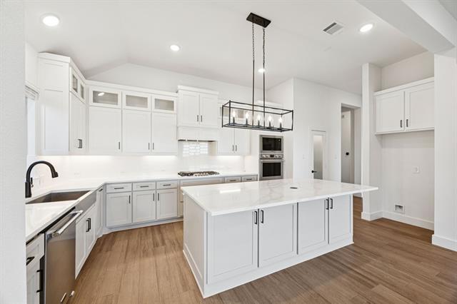 Building Photo - 1415 Woodpecker Ln