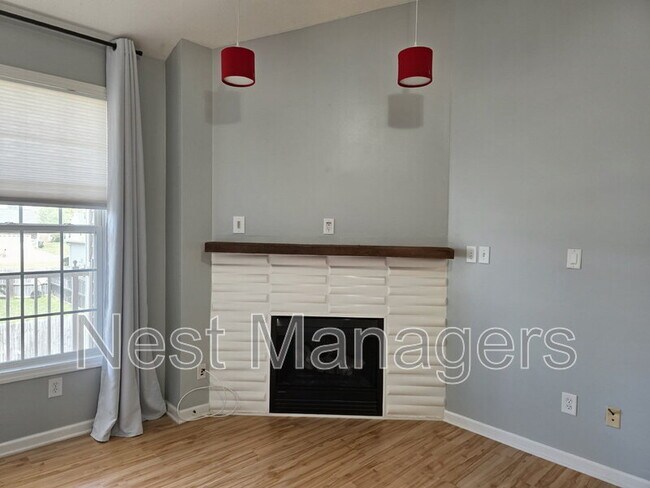 Building Photo - 1324 Kershaw Loop