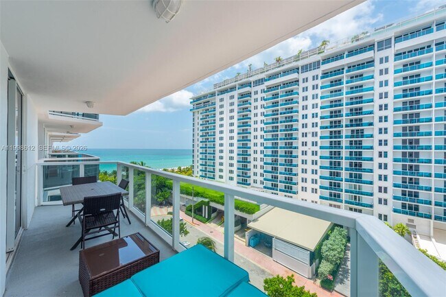 Building Photo - 2401 Collins Ave