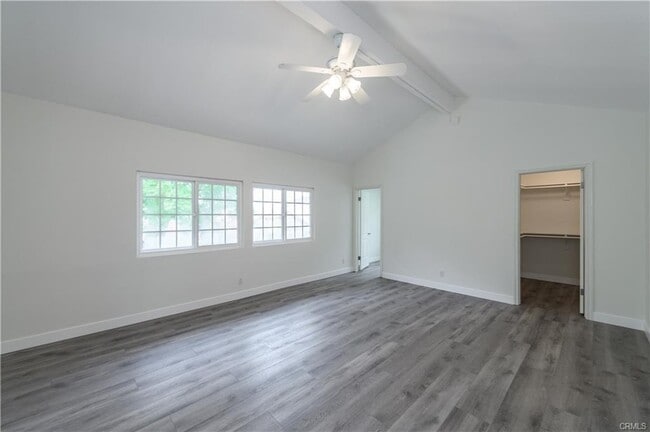 Building Photo - 27 Eden