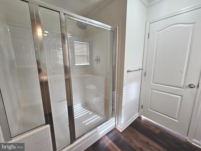 Building Photo - 86 Metz Dr