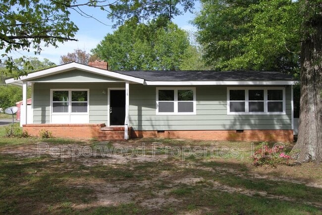 Primary Photo - 115 1st Ave