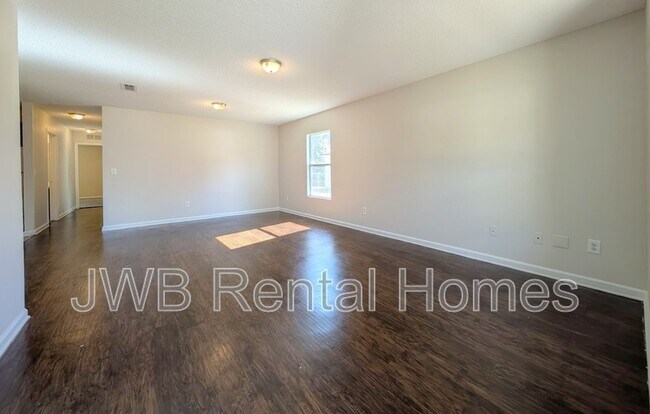 Building Photo - 4373 Melissa Ct W