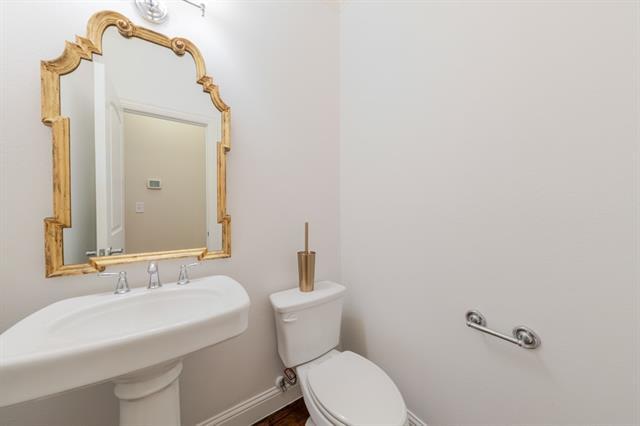 Building Photo - 4133 Hyer St