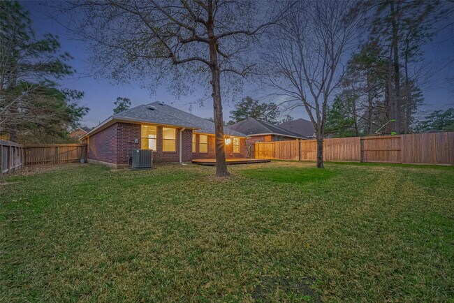 Building Photo - 2 Garden Lodge Pl