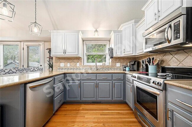 Building Photo - 8707 N Wheaton Ct