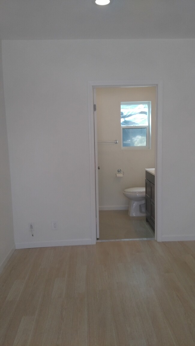 Bathroom - 22638 Saticoy St