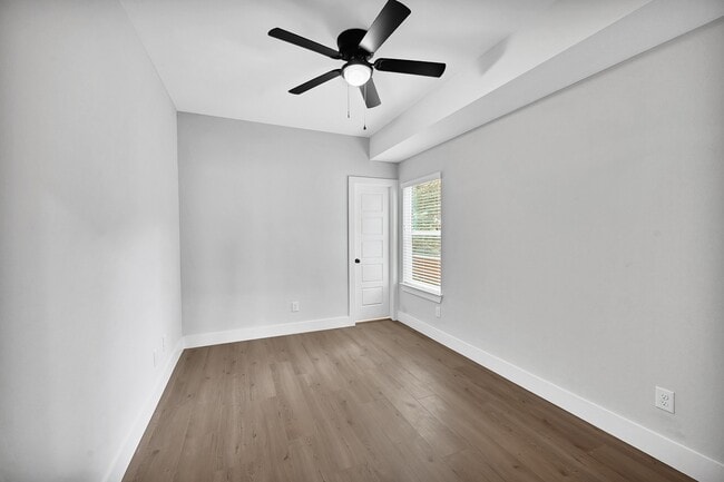 Building Photo - 3312 Bacchus St