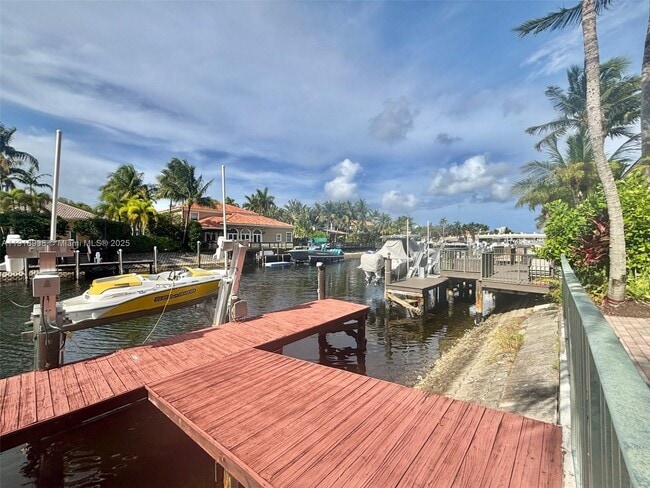 Building Photo - 1141 Waterside Ln