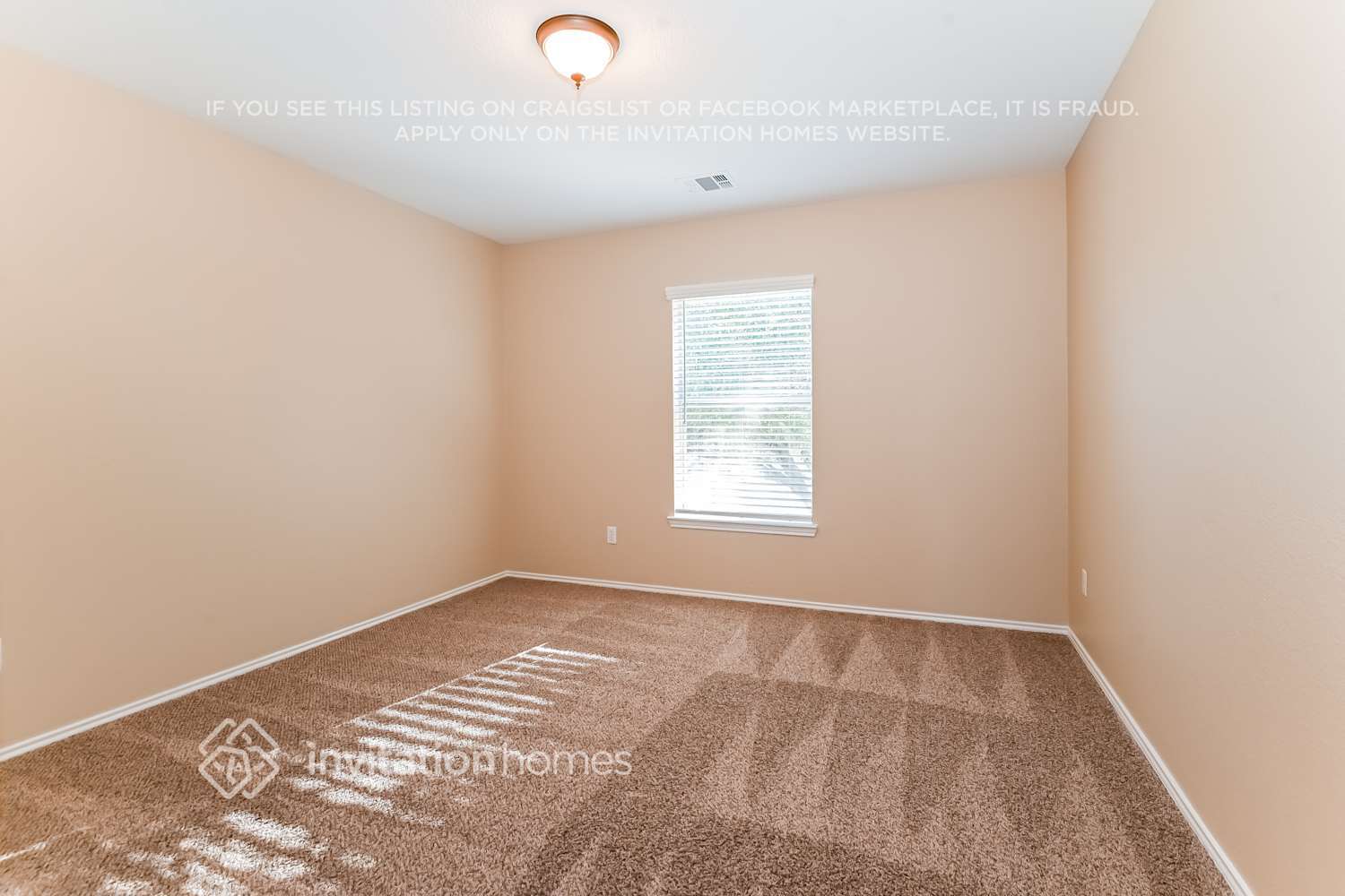 Building Photo - 120 Lightning Trl