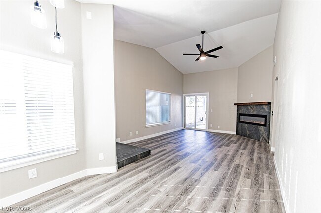 Building Photo - 517 Crony Ave