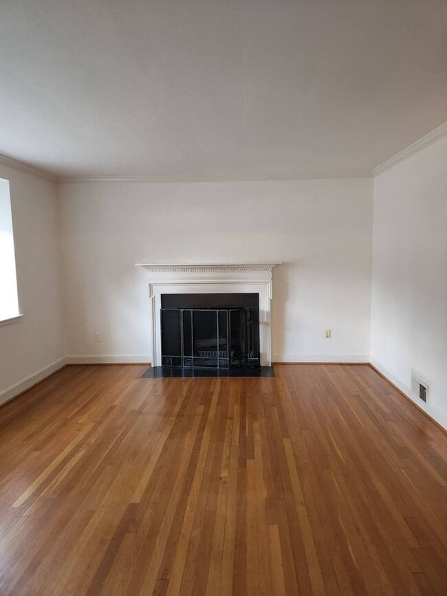 Building Photo - "Coming Soon" AU PARK!! 4 bed/4BATH one car garage!!