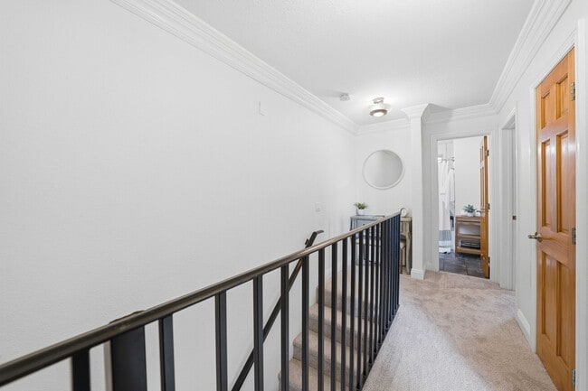 Building Photo - 5505 Adelaide Ave