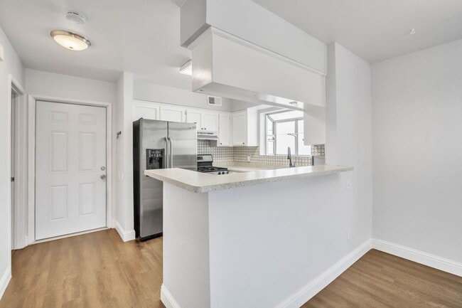 Building Photo - 4255 Taylor St