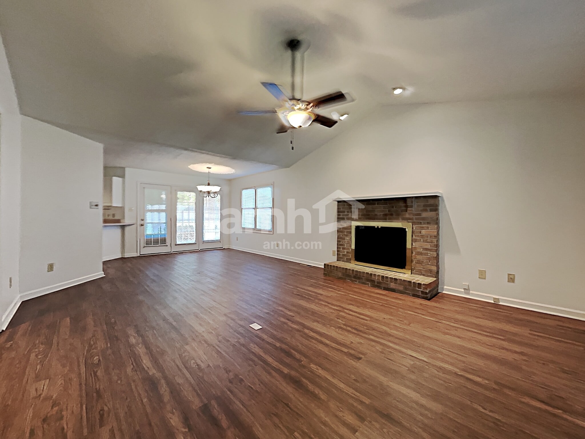 Building Photo - 3705 Stoneridge Dr