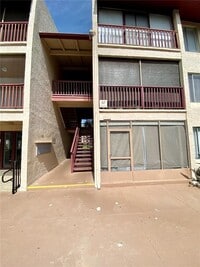 Building Photo - 8602 Huron Ct