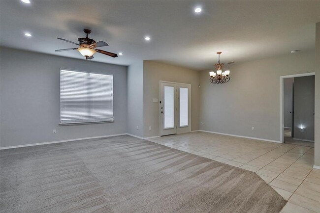 Building Photo - COMING SOON, DARLING HOME IN DENTON!