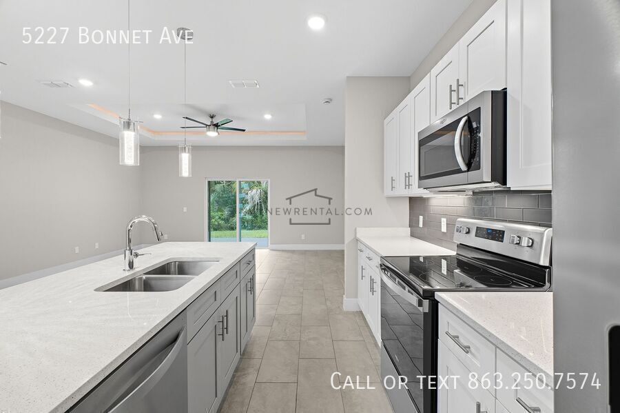 Building Photo - 5227 Bonnet Ave