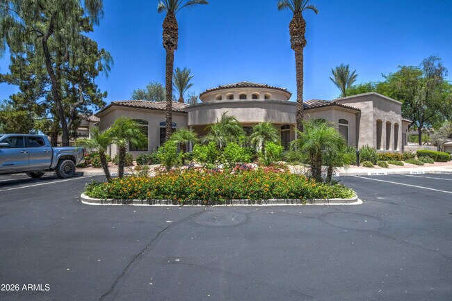 Building Photo - 7910 E Cholla St