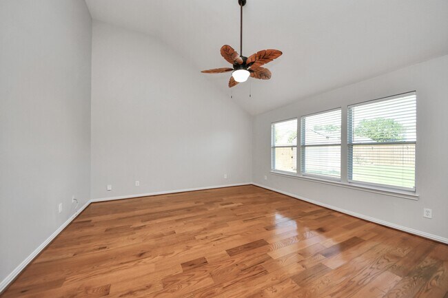 Building Photo - 20710 Mossy Hill Ln