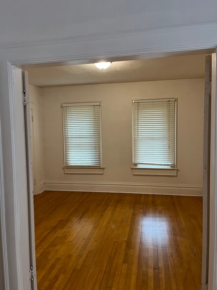 Building Photo - 1140 Lawe St
