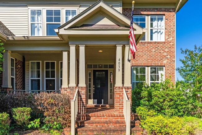 Building Photo - 4039 Cray Dr
