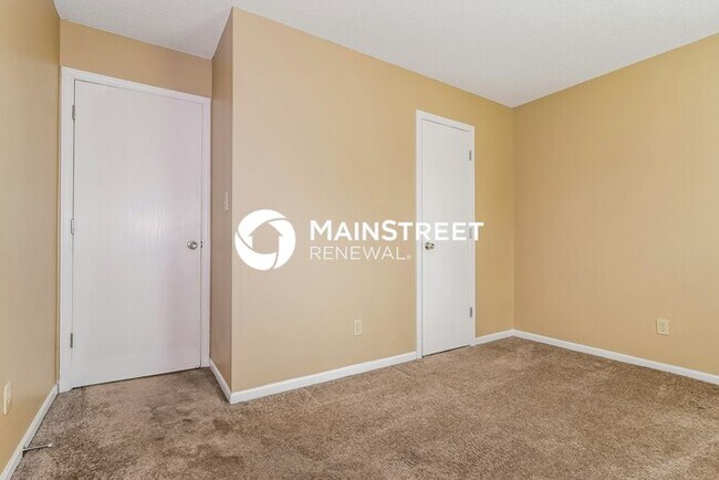 Building Photo - 3 Bedroom Pet-Friendly Home in Avon, IN with Main Street Renewal