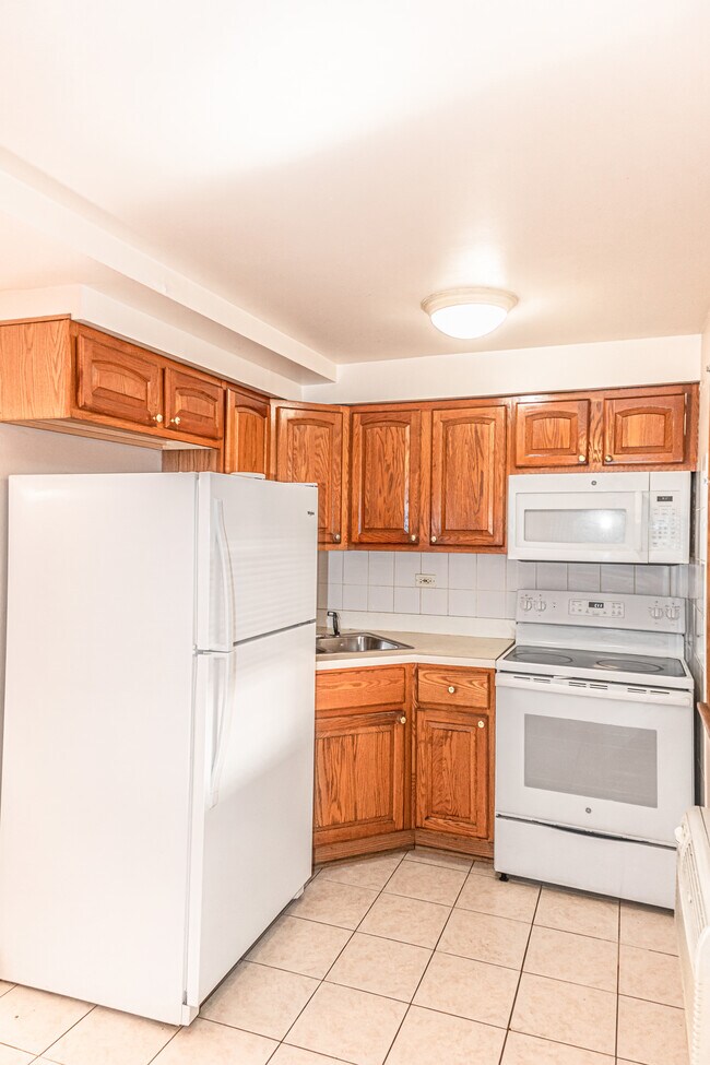 Building Photo - 2330 N Harlem Ave