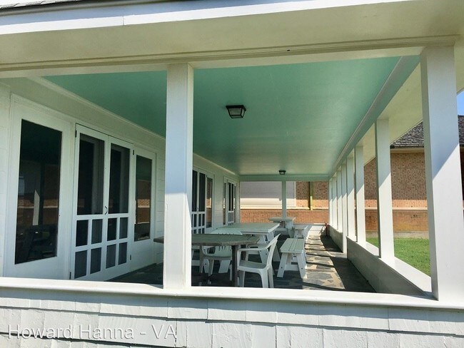 Building Photo - 5302 Ocean Front Ave