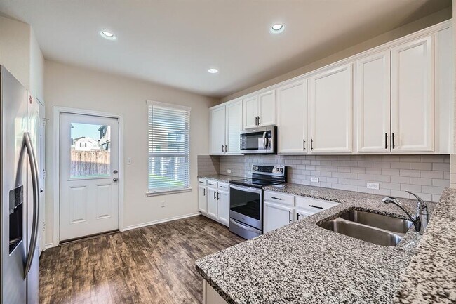 Building Photo - 137 Green Egret Wy