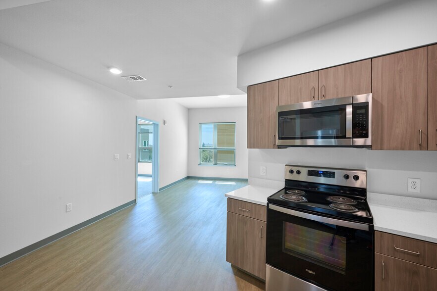 Building Photo - SP Crossing Apartments