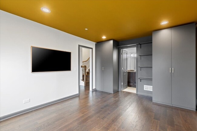 Building Photo - 3755 S Morgan St