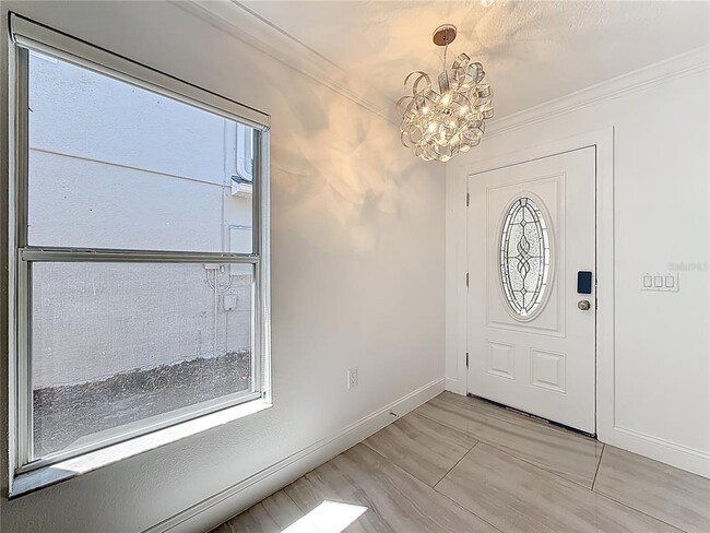 Building Photo - 12844 Oulton Cir