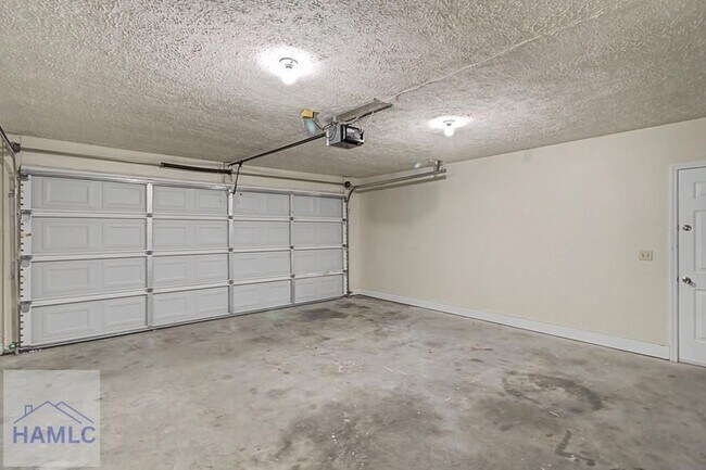 Building Photo - 412 Arlington Dr