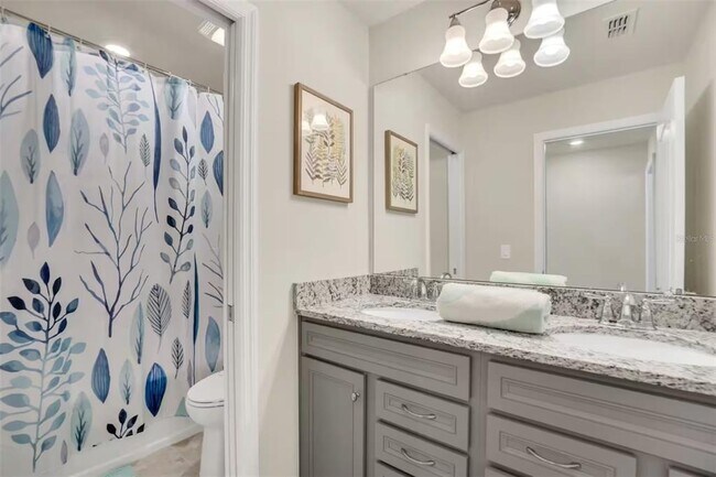 Building Photo - 7267 Oakmoss Loop