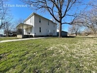 Building Photo - 67 Fair Ave