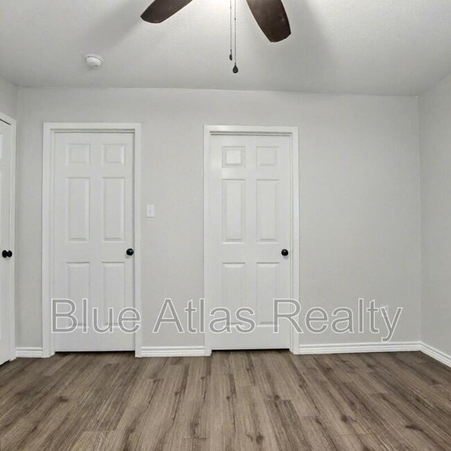 Building Photo - 225 Bryan St