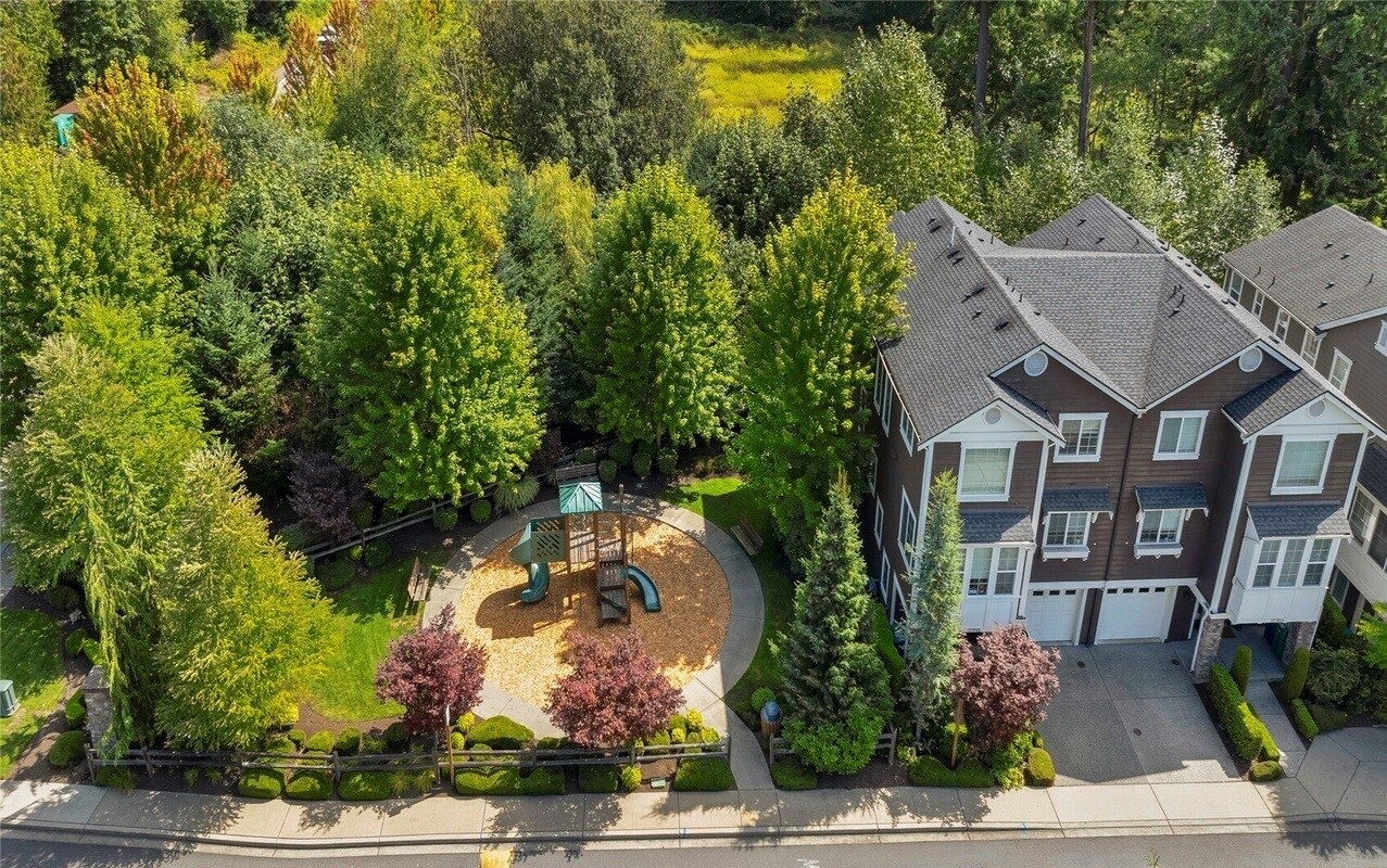 Building Photo - 12709 176th Pl NE