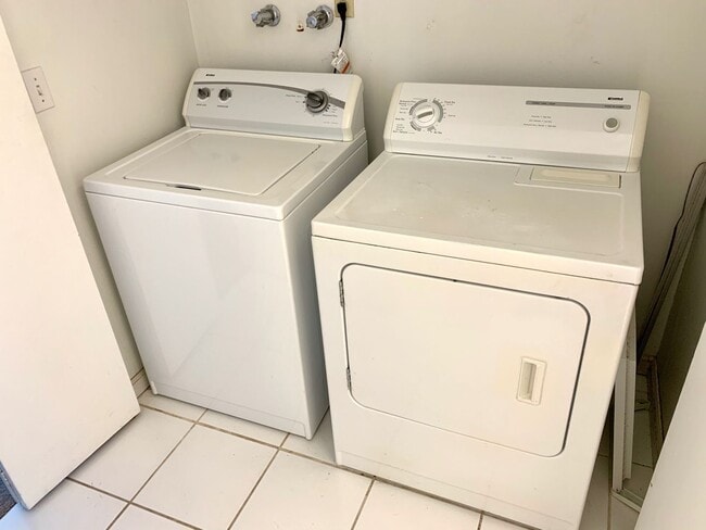 Building Photo - Great Home For Rent