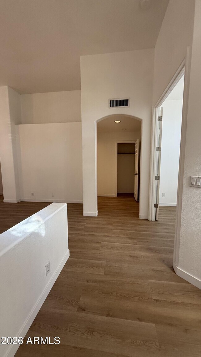 Building Photo - 5962 W Fieldstone Dr