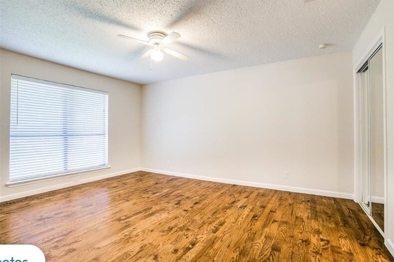 Building Photo - 224 Simmons Dr