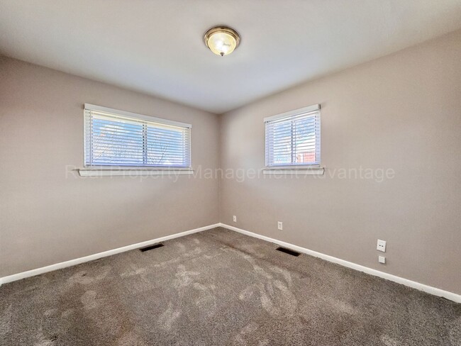 Building Photo - Updated and Beautifully Maintained 3-Bedroom Ranch Minutes from Downtown Berkley!