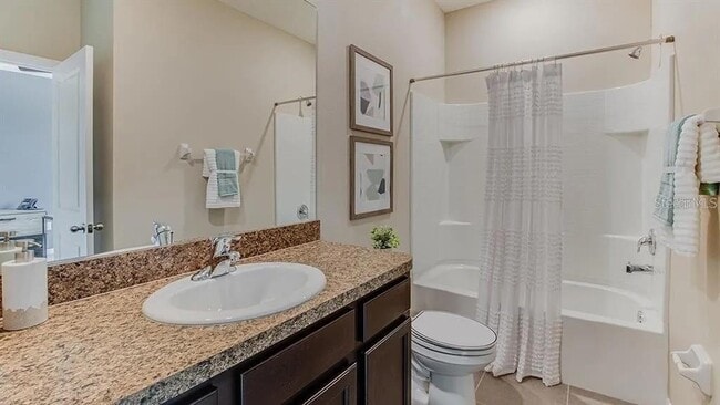Building Photo - 5270 Dragonfly Dr