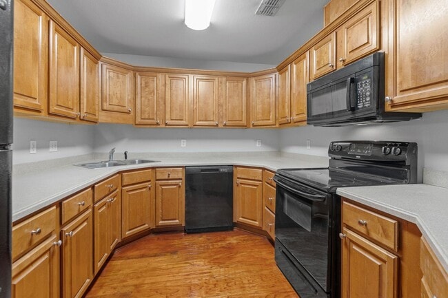Building Photo - 1589 Quazar Rd