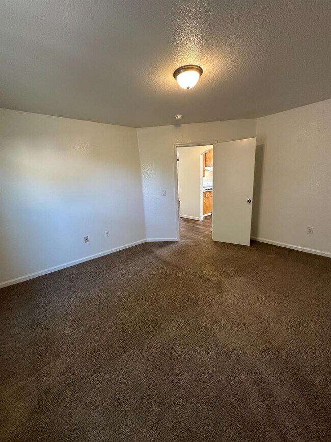 Building Photo - 2253 N San Pablo Ave