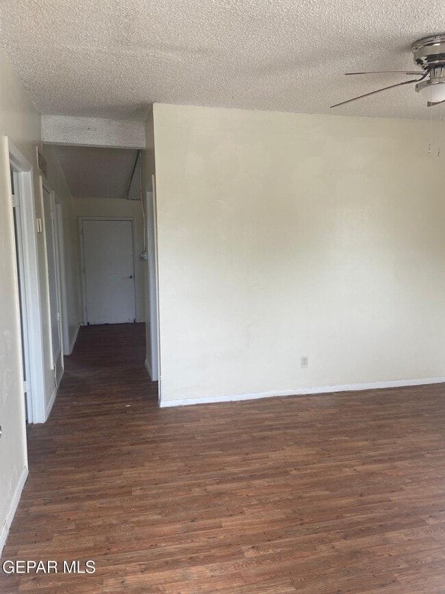 Building Photo - 417 Gorman St