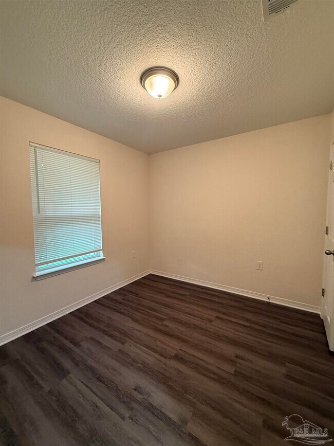Building Photo - 6550 Maddox Rd