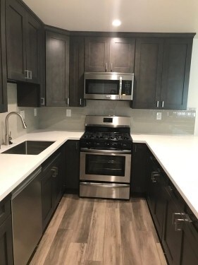 Building Photo - 739 N Sweetzer Ave