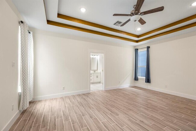 Building Photo - 4610 Cashel Glen Dr