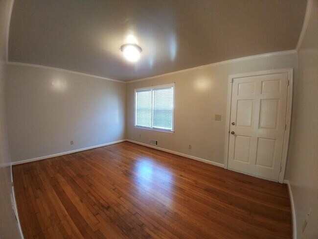 Building Photo - 1275 Pine Valley Ct